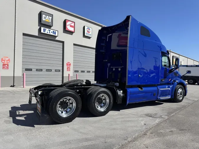 2022 Peterbilt 579