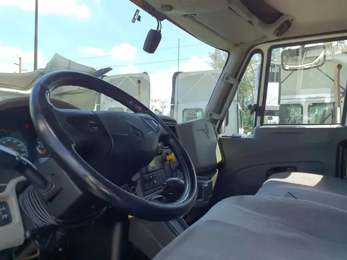 2018 NAVISTAR INTERNATIONAL 4300