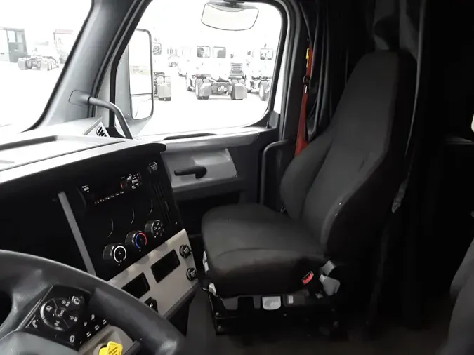 2020 FREIGHTLINER/MERCEDES NEW CASCADIA PX12664