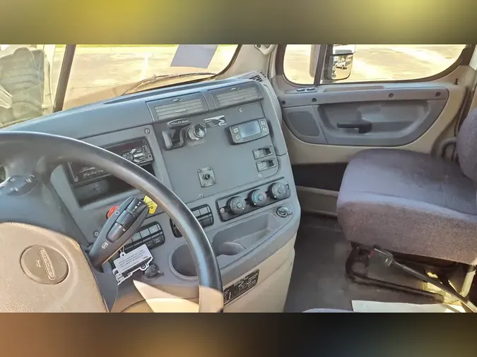 2019 FREIGHTLINER/MERCEDES CASCADIA 125