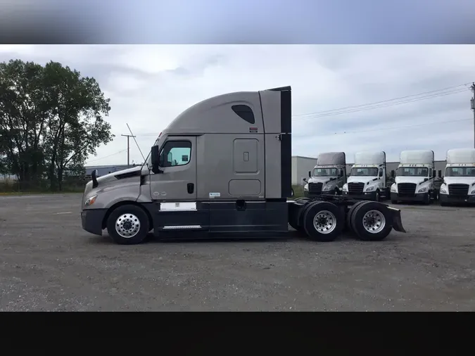 2025 Freightliner Cascadia 126ff3e5e0e269674bdd58644ffc1df556a