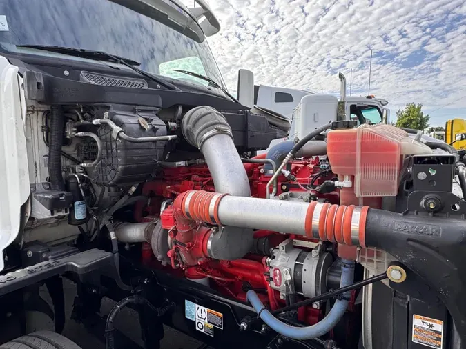 2022 Peterbilt 579