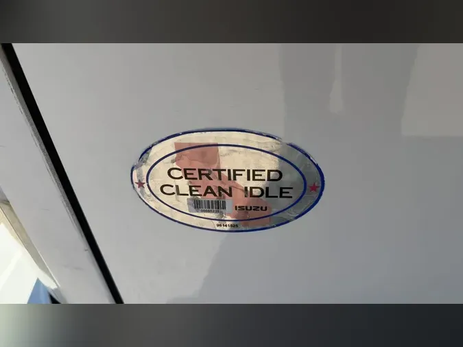 2019 ISUZU NPR
