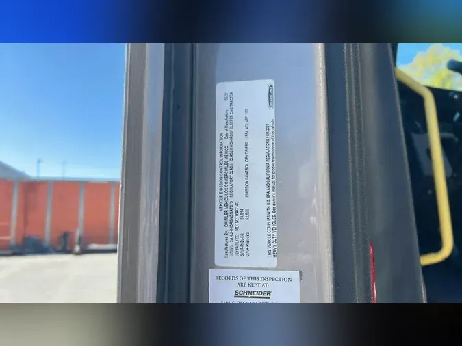 2022 Freightliner Cascadia 126