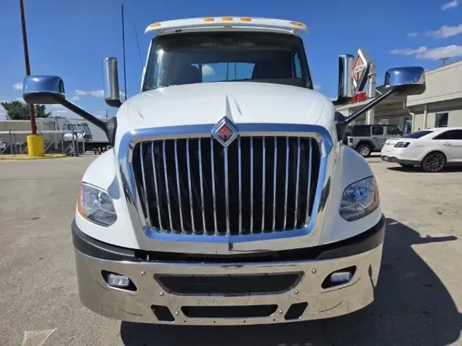 2020 International LT625