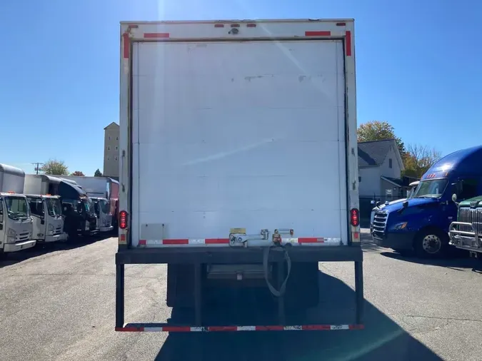 2019 FREIGHTLINER/MERCEDES M2 106