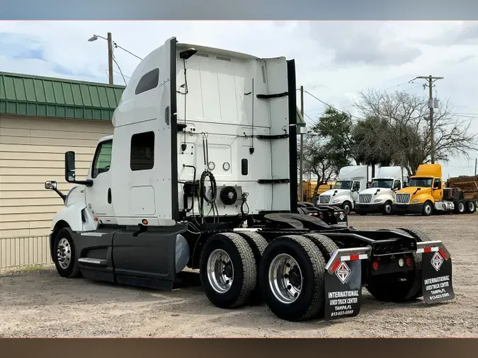 2021 INT LT625 6x4