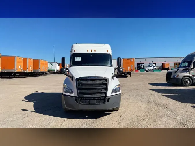 2020 Freightliner Cascadia