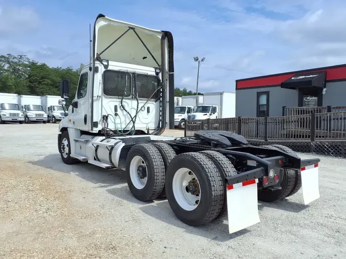 2020 FREIGHTLINER/MERCEDES CASCADIA 125ff4fdbae00947601c93f36f62383f76b