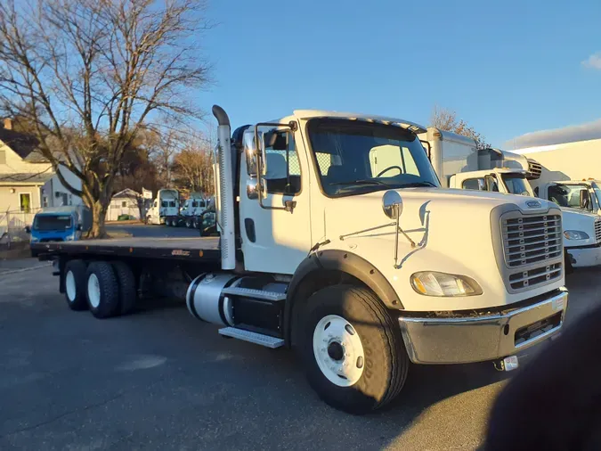 2020 FREIGHTLINER/MERCEDES M2 106