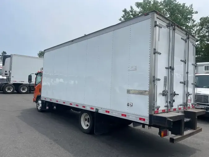 2019 ISUZU NQR