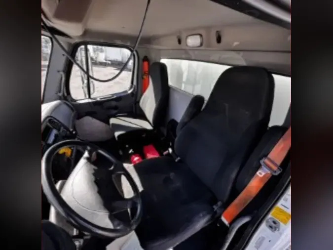 2019 FREIGHTLINER/MERCEDES M2 106ff53cb2bbbadf466cd521ee5f96c8b1c