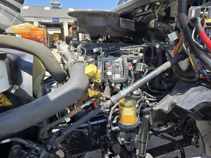 2019 International LT625