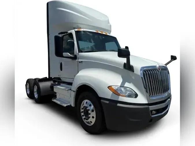 2019 International LT625ff54d7f06619f84e3f714c843a95ff7b