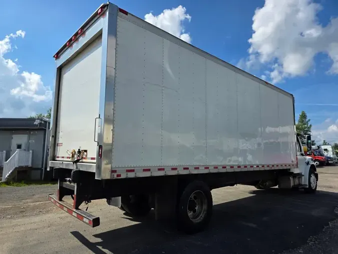 2019 FREIGHTLINER M2 106