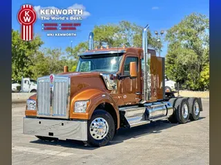 2025 KENWORTH W990