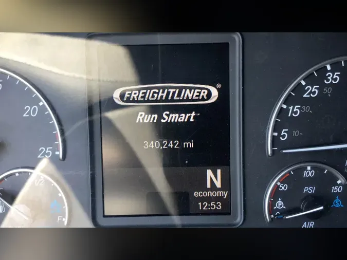 2024 Freightliner Cascadia 126