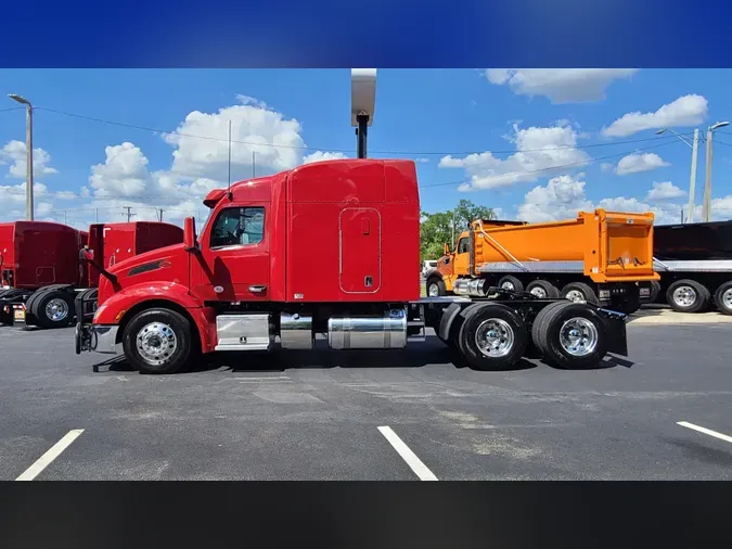 2022 Peterbilt 579ff60419d0d680f614d38be537502e006