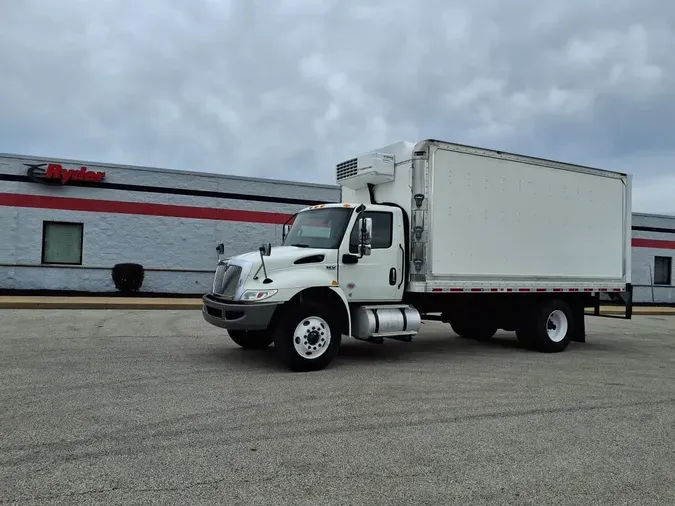 2020 NAVISTAR INTERNATIONAL MV607 (4X2)ff6693f2a85f6a4d25e7baf276cd17e8