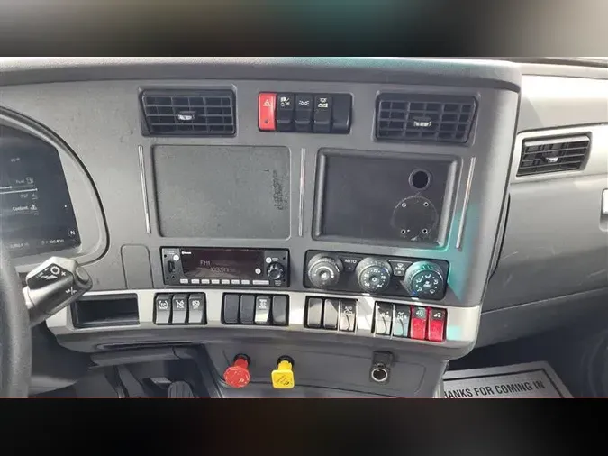 2022 KENWORTH T680