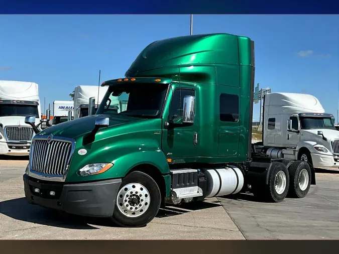 2021 INT LT625 6x4