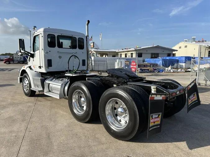 2020 Peterbilt 567