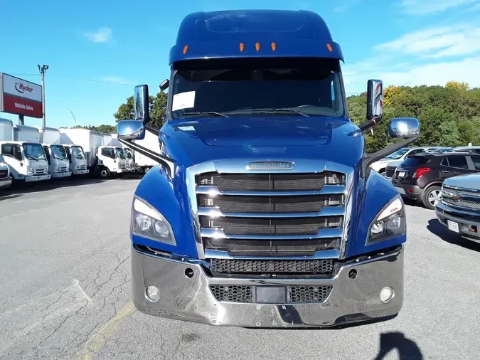 2020 FREIGHTLINER/MERCEDES NEW CASCADIA PX12664