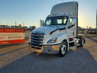 2019 FREIGHTLINER/MERCEDES NEW CASCADIA 126