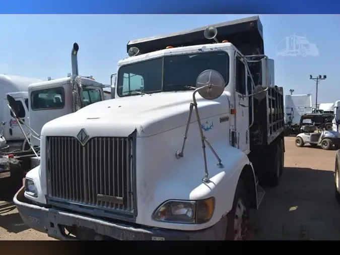 1999 INTERNATIONAL 9200