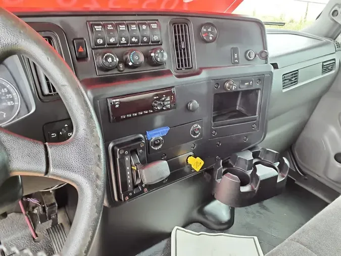 2020 NAVISTAR INTERNATIONAL MV607 (4X2)