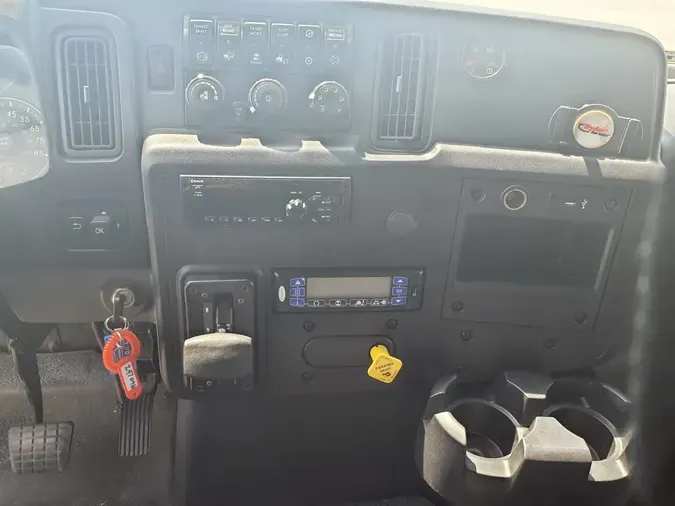 2020 NAVISTAR INTERNATIONAL MV607 (4X2)