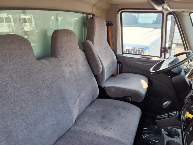 2018 NAVISTAR INTERNATIONAL 4300