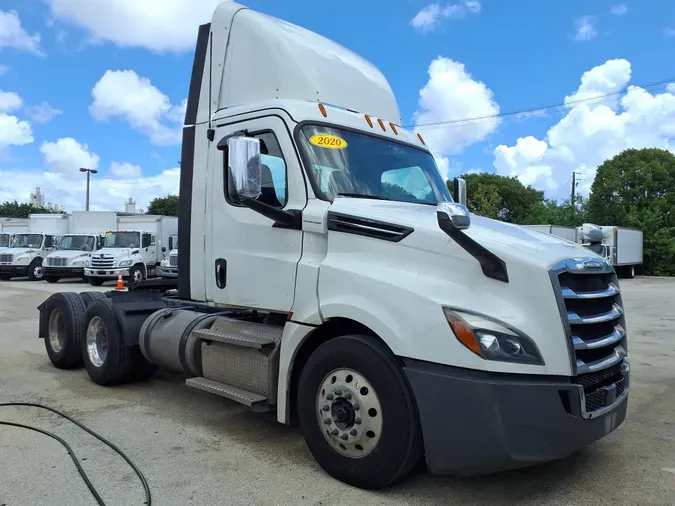 2020 FREIGHTLINER/MERCEDES NEW CASCADIA PX12664