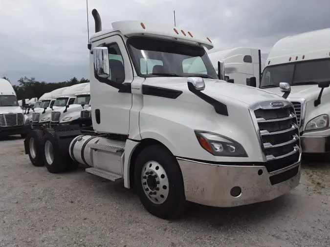 2020 FREIGHTLINER/MERCEDES NEW CASCADIA PX12664