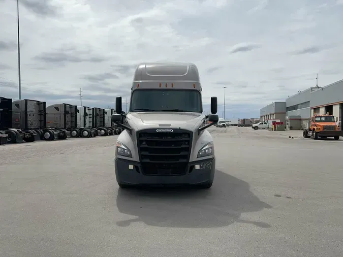 2020 Freightliner Cascadia