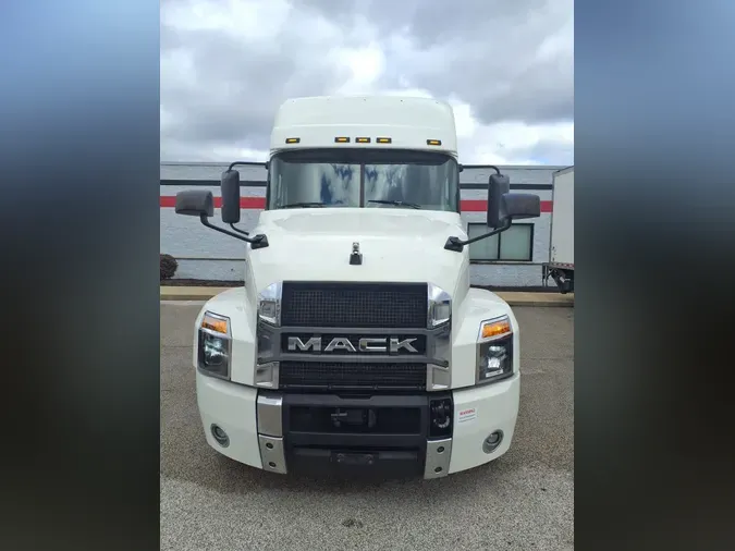2020 MACK TRUCKS, INC. ANTHEM 64T