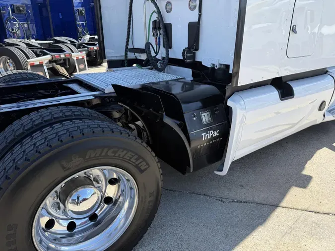 2022 Peterbilt 579