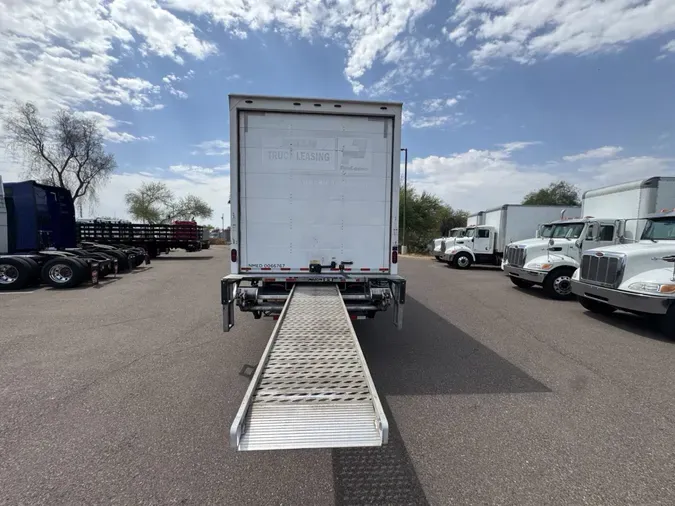 2020 Peterbilt 337