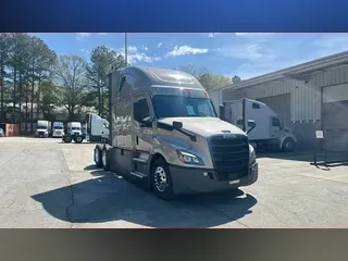 2022 Freightliner Cascadia 126