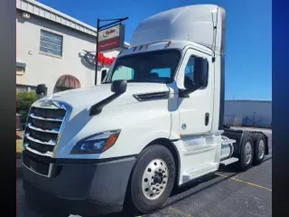2020 FREIGHTLINER/MERCEDES NEW CASCADIA PX12664