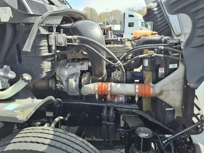 2018 FREIGHTLINER/MERCEDES CASCADIA 125ff99bf140eda412505a88e8888f91d00