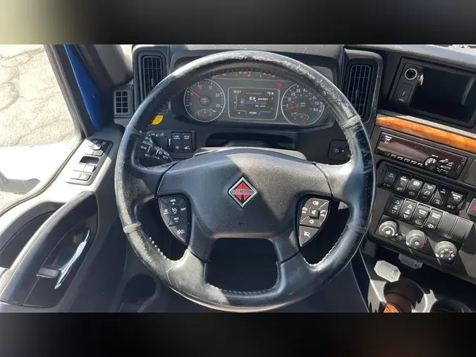 2020 INTERNATIONAL LT