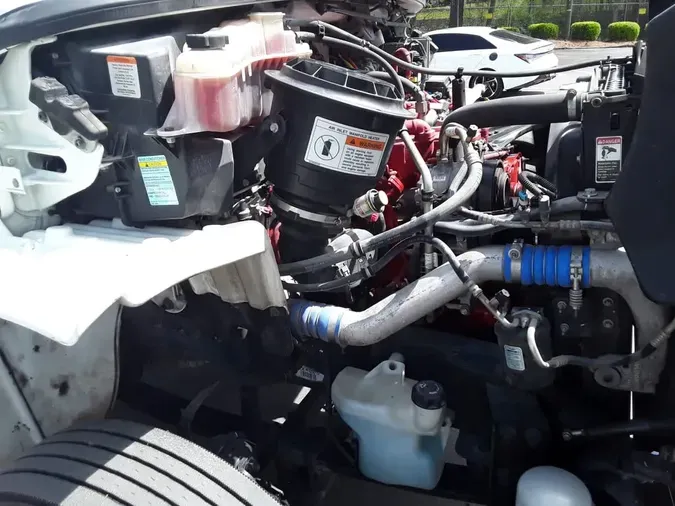 2019 FREIGHTLINER/MERCEDES M2 106