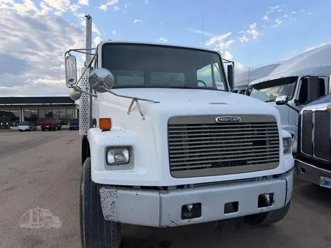 2000 FREIGHTLINER FL80ff9bfa501d486bb1127ae12d44d9657d