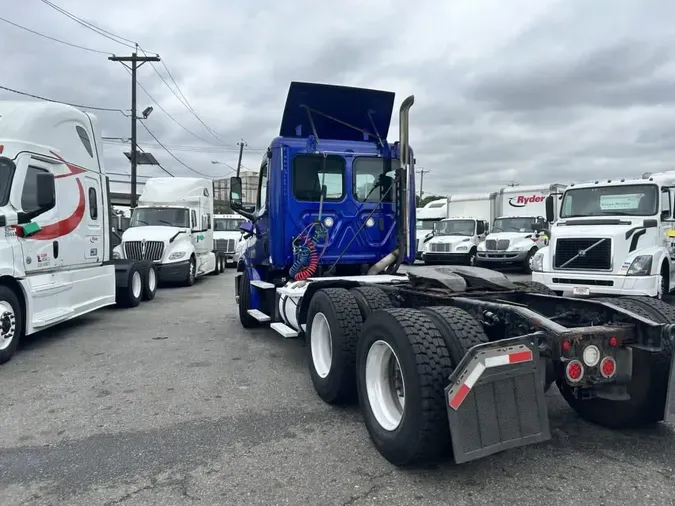 2019 FREIGHTLINER NEW CASCADIA PX12664