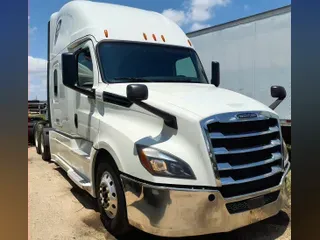2020 FREIGHTLINER NEW CASCADIA PX12664