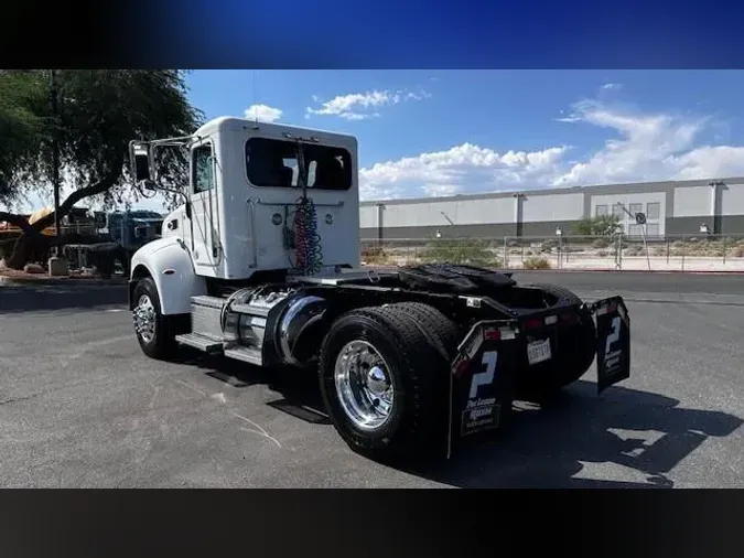 2018 Peterbilt 337