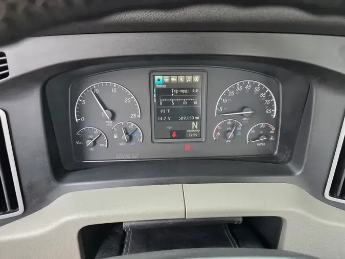 2019 FREIGHTLINER NEW CASCADIA 126