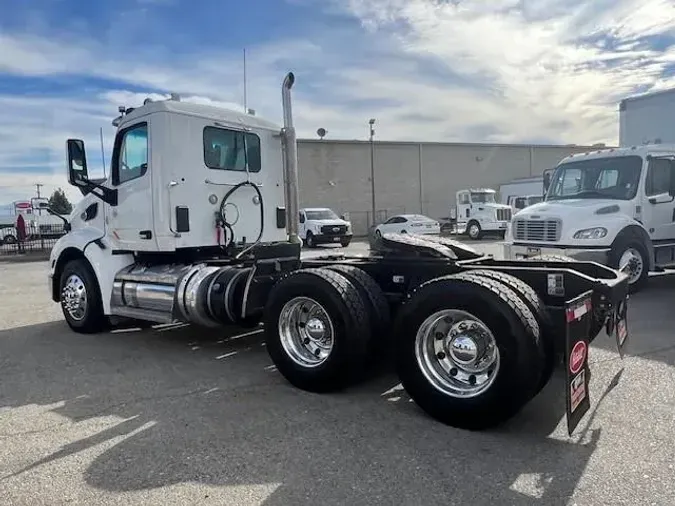 2020 Peterbilt 579