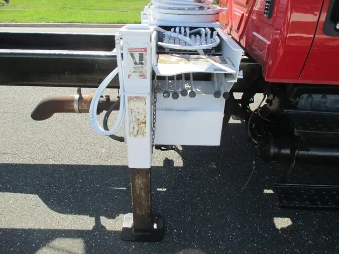 2015 INTERNATIONAL 4300